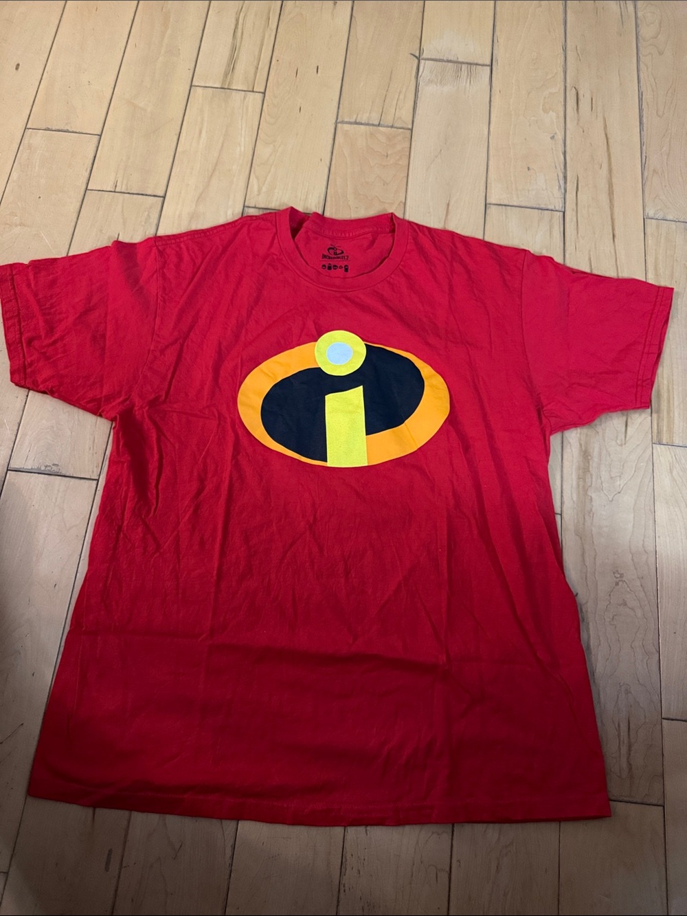 Disney Red Short-Sleeve Tee with Yellow & Black Incredibles Logo